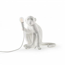 Светильник уличный напольный Seletti The Monkey Lamp White Outdoor Sitting Version                  